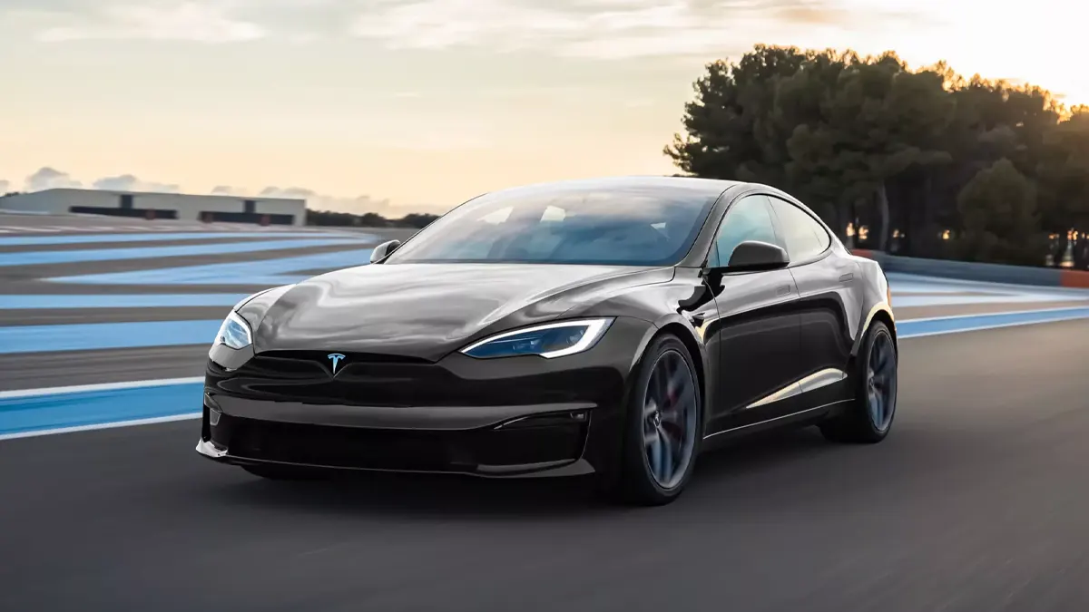 Tesla S